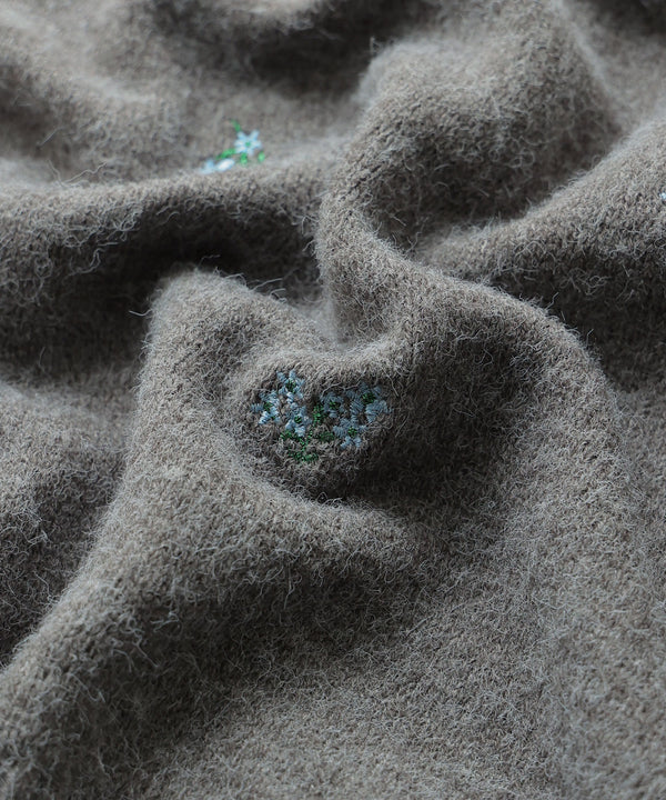 {"color":"","info":""}