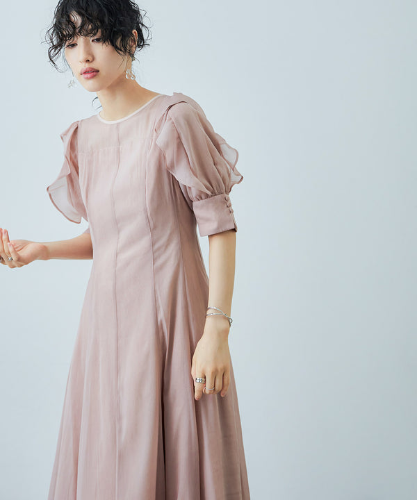 {"color":"\u30d4\u30f3\u30af","info":"model\uff1aH167cm size\uff1aM"}