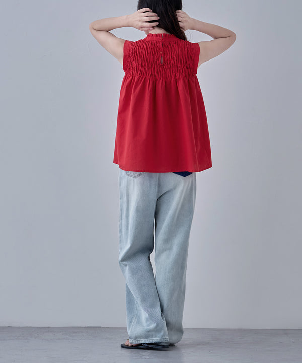 {"color":"\u30ec\u30c3\u30c9","info":"model\uff1aH166cm size\uff1aM"}