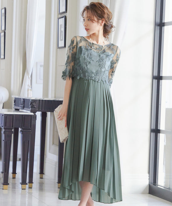{"color":"\u30e9\u30a4\u30c8\u30ab\u30fc\u30ad","info":"model\uff1aH163cm B79cm H79cm size\uff1aM"}