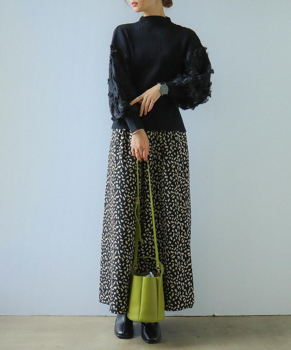 Fashion Letter ぽわん袖リブニットプルオーバー 長袖 ブラック