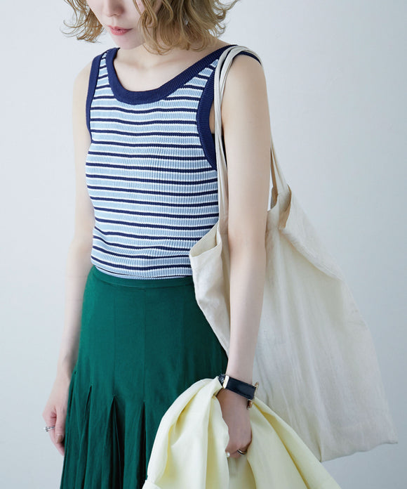 {"color":"\u30d6\u30eb\u30fc","info":"model\uff1aH155cm size\uff1aM"}