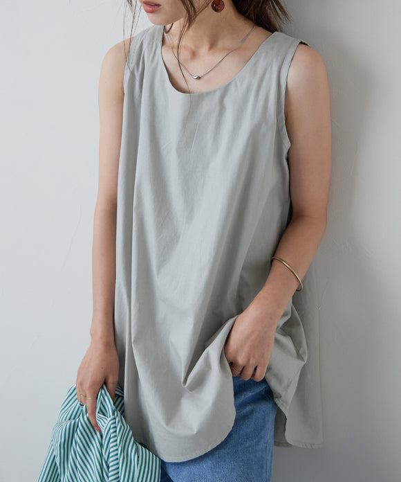 {"color":"\u30e9\u30a4\u30c8\u30b0\u30ec\u30fc","info":"model\uff1aH161cm size\uff1aM"}