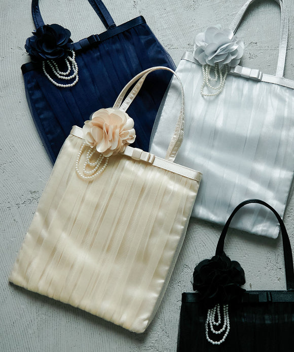 niana ビジューサテンハンドバッグ ベージュ