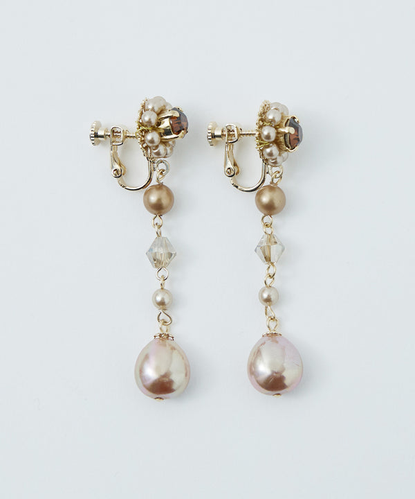 {"color":"\u30d6\u30e9\u30a6\u30f3","info":""}