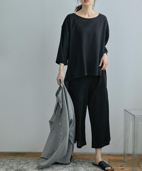 {"color":"\u30d6\u30e9\u30c3\u30af","info":"model\uff1aH161cm size\uff1aM-L"}