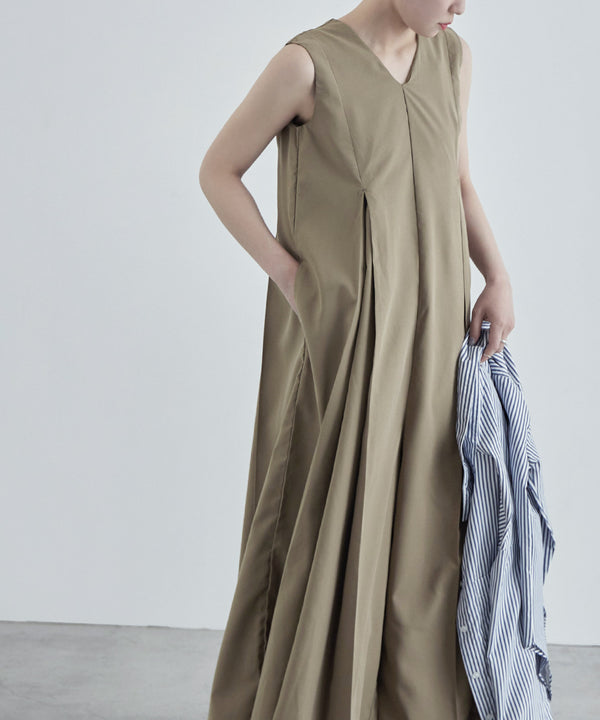 {"color":"\u30e2\u30ab","info":"model\uff1aH163 size\uff1aM"}