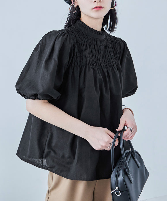 {"color":"\u30d6\u30e9\u30c3\u30af","info":"model\uff1aH163.5cm size\uff1aM"}
