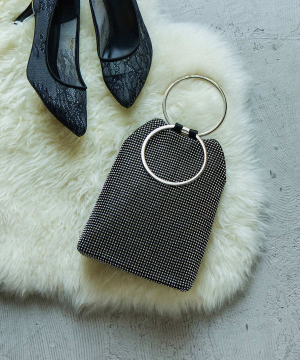 {"color":"\u30d6\u30e9\u30c3\u30af\u00d7\u30b7\u30eb\u30d0\u30fc","info":""}