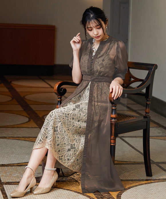 {"color":"\u30c1\u30e3\u30b3\u30fc\u30eb","info":"model\uff1aH162cm B82 W61 H87 size\uff1aM"}
