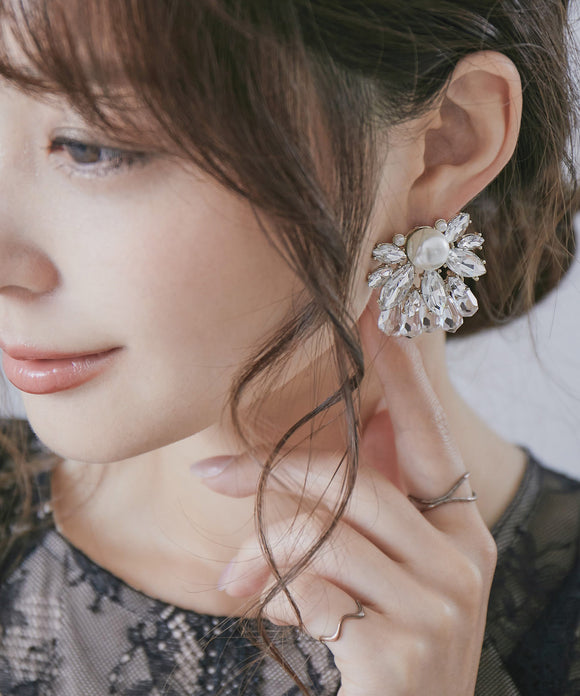 niana シャルム パールビジューイヤリング クリア