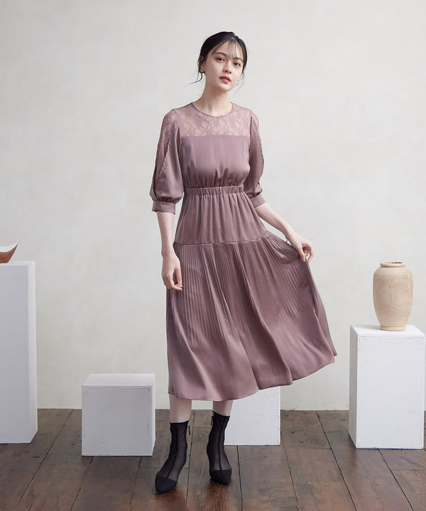 {"color":"\u30e2\u30ab","info":""}