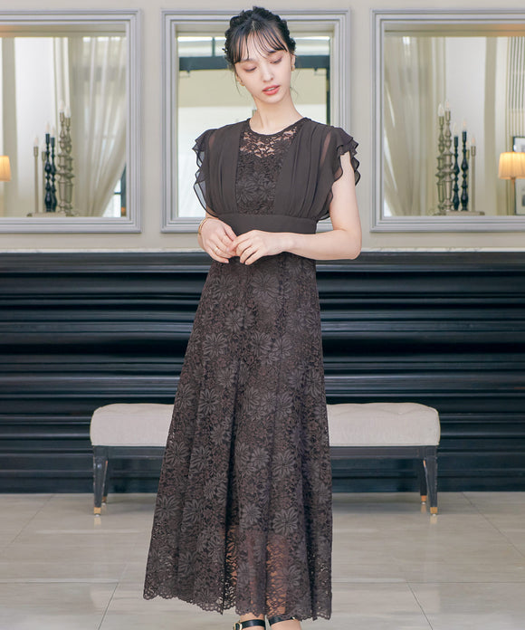 {"color":"\u30d6\u30e9\u30a6\u30f3","info":"model\uff1aH162cm size\uff1aM"}