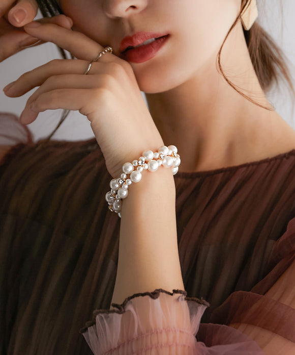 {"color":"\u30d9\u30fc\u30b8\u30e5","info":"model\uff1aH161cm size\uff1aF"}