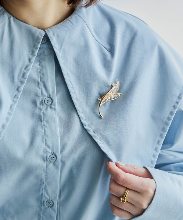 {"color":"\u30b4\u30fc\u30eb\u30c9","info":""}