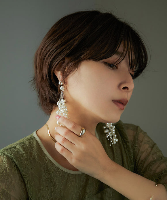 niana ジプソパールピアス ベージュ