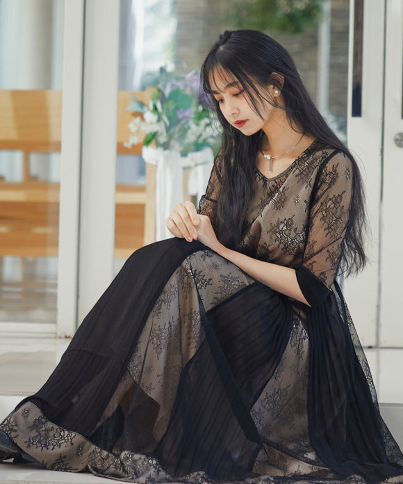 niana 透明感レース×切り替えプリーツドレス ブラック×ベージュ