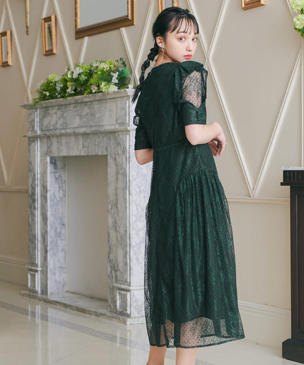 {"color":"\u30c0\u30fc\u30af\u30b0\u30ea\u30fc\u30f3","info":"model\uff1aH162cm size\uff1aM"}