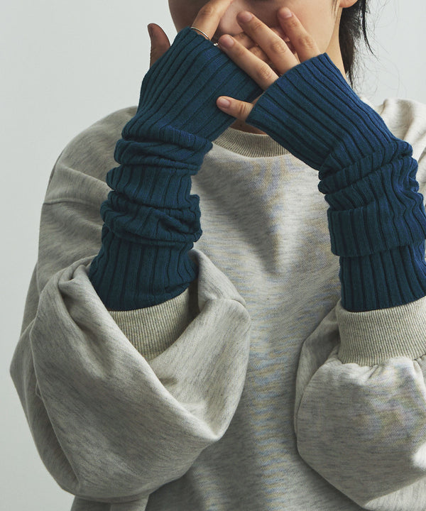 {"color":"\u30d6\u30eb\u30fc","info":""}