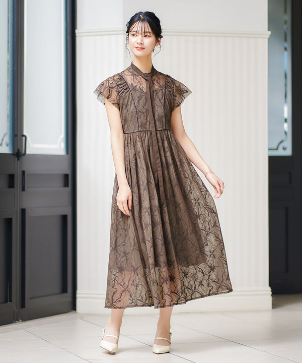{"color":"\u30d6\u30e9\u30a6\u30f3","info":"model\uff1aH166cm size\uff1aM"}