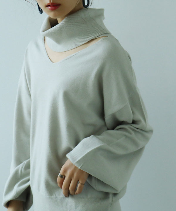 Fashion Letter オフタートルオープンネックニット ライトグレー