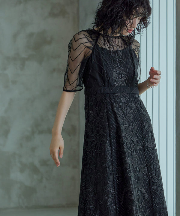 {"color":"\u30d6\u30e9\u30c3\u30af","info":"model\uff1aH167cm size\uff1aM"}