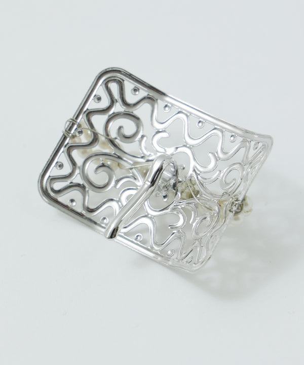 {"color":"","info":""}