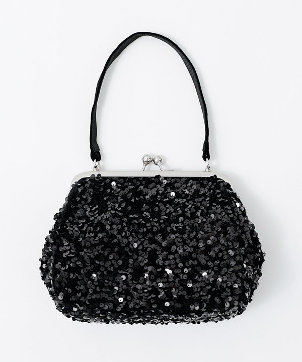 {"color":"\u30d6\u30e9\u30c3\u30af","info":""}