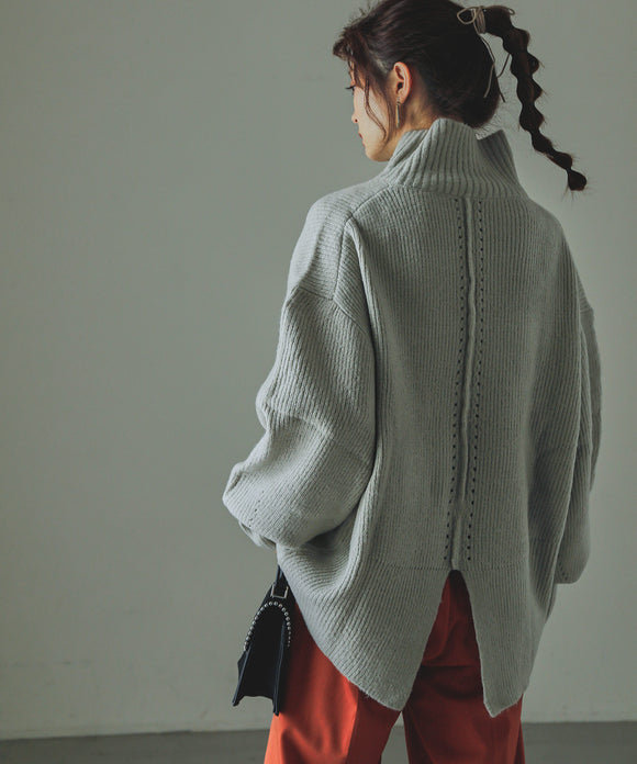 Fashion Letter タートルネックスクエアーニット ライトグレー