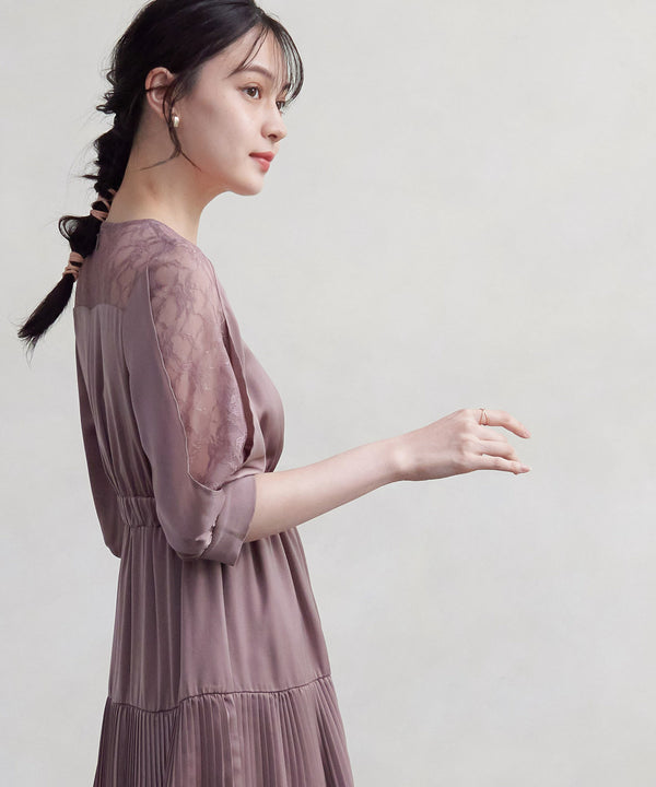 {"color":"\u30e2\u30ab","info":""}