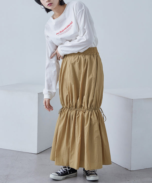 {"color":"\u30d9\u30fc\u30b8\u30e5","info":"model\uff1aH163.5cm size\uff1aM"}