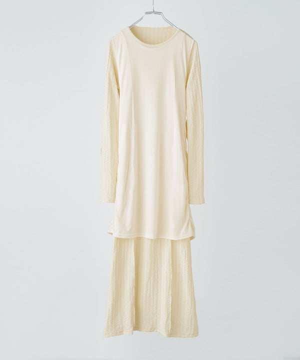 {"color":"","info":""}