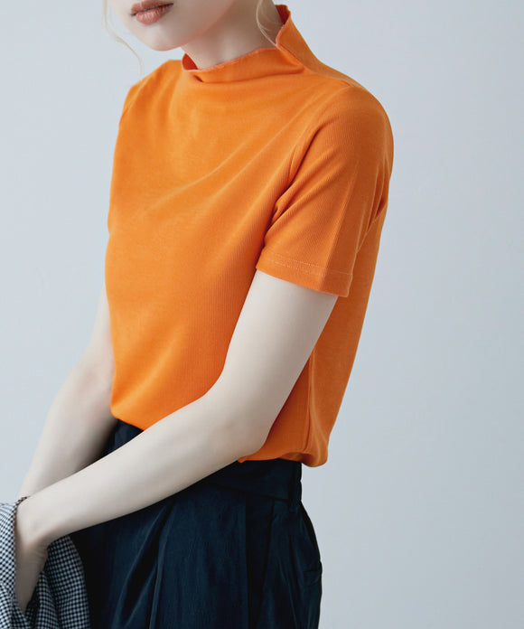 {"color":"\u30aa\u30ec\u30f3\u30b8","info":"model\uff1aH170cm size\uff1aF"}