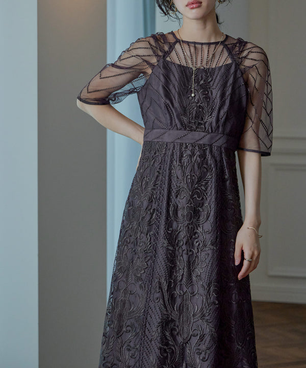 {"color":"\u30d6\u30e9\u30a6\u30f3","info":"model\uff1aH167cm size\uff1aM"}