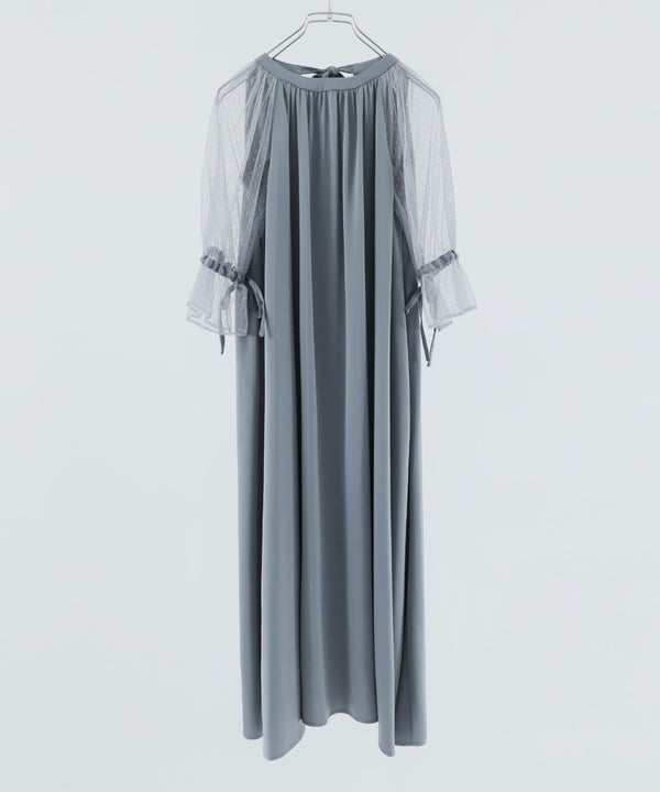{"color":"\u30d6\u30eb\u30fc\u30b0\u30ec\u30fc","info":"model\uff1aH162cm size\uff1aM"}