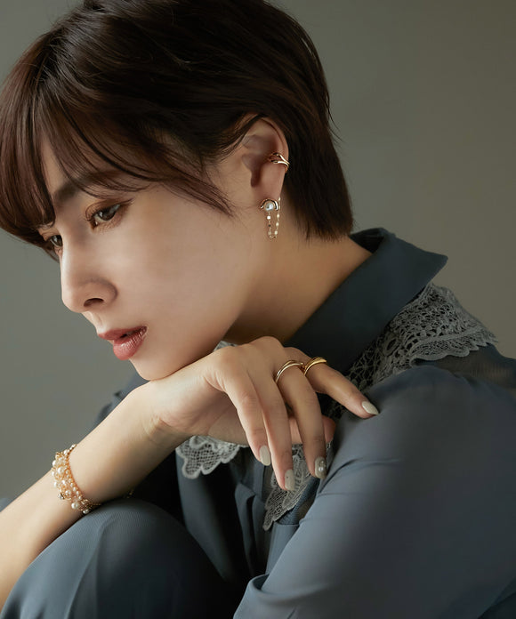 niana メタルイヤーカフ×パールチェーンピアス オフホワイト