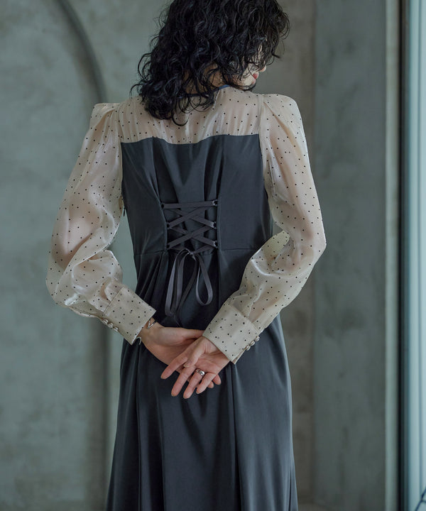 {"color":"\u30a2\u30c3\u30b7\u30e5\u30cd\u30a4\u30d3\u30fc","info":"model\uff1aH167cm size\uff1aM"}