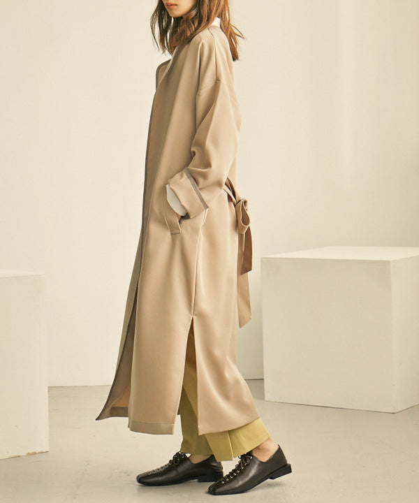 Fashion Letter パイピングノーカラーガウンコート ベージュ