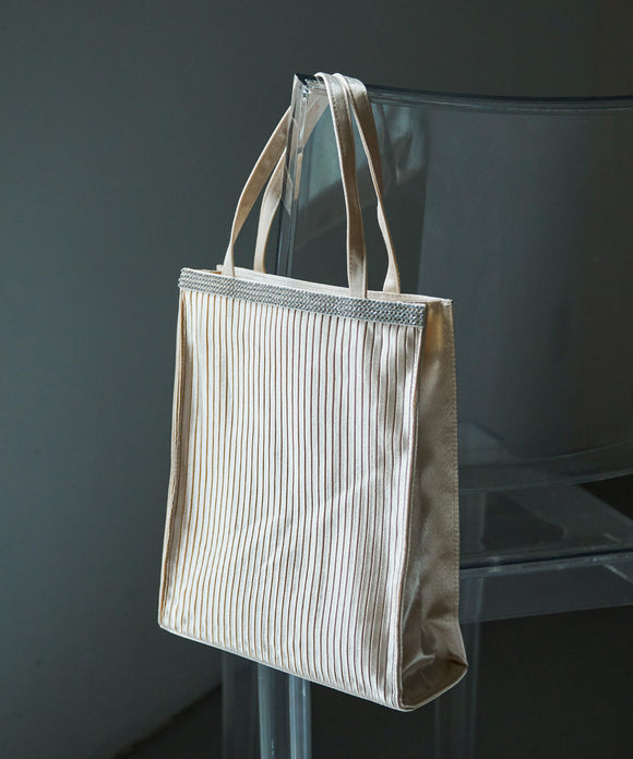 niana ビジュープレード使いプリーツパーティーサブバック ベージュ