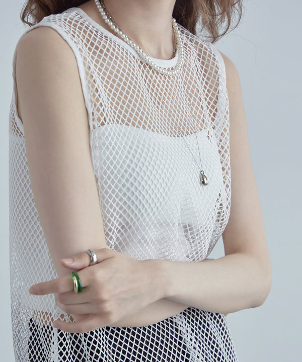 {"color":"\u30aa\u30d5\u30db\u30ef\u30a4\u30c8","info":"model\uff1aH170cm size\uff1aM"}