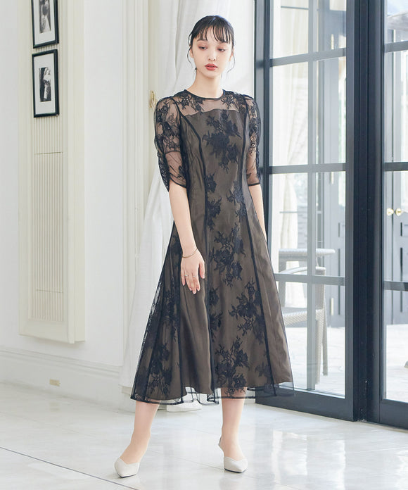{"color":"\u30d6\u30e9\u30c3\u30af","info":"model\uff1aH162cm size\uff1aM"}