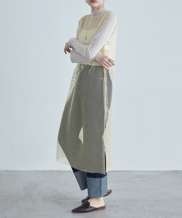 {"color":"\u30d9\u30fc\u30b8\u30e5","info":"model\uff1aH170cm size\uff1aM"}