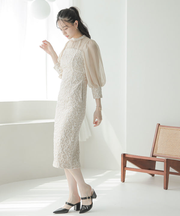 {"color":"\u30d9\u30fc\u30b8\u30e5","info":"model\uff1aH168cm size\uff1aM"}