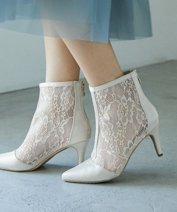 {"color":"\u30d9\u30fc\u30b8\u30e5","info":""}