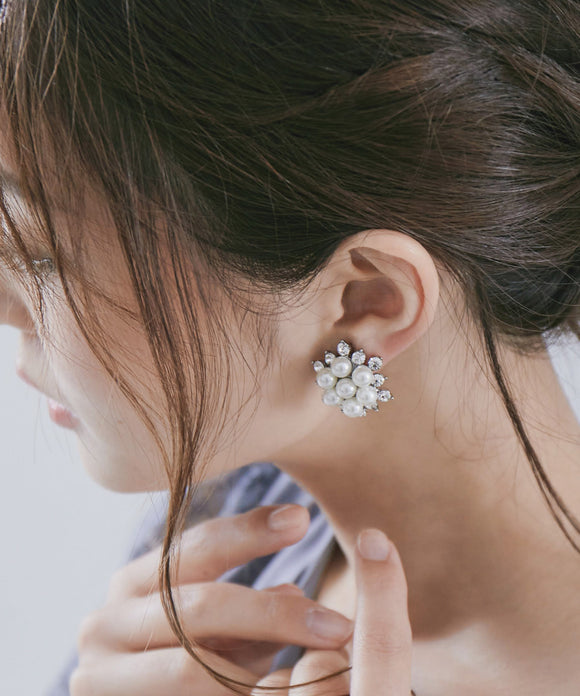 niana フラワーパールイヤリング シルバー