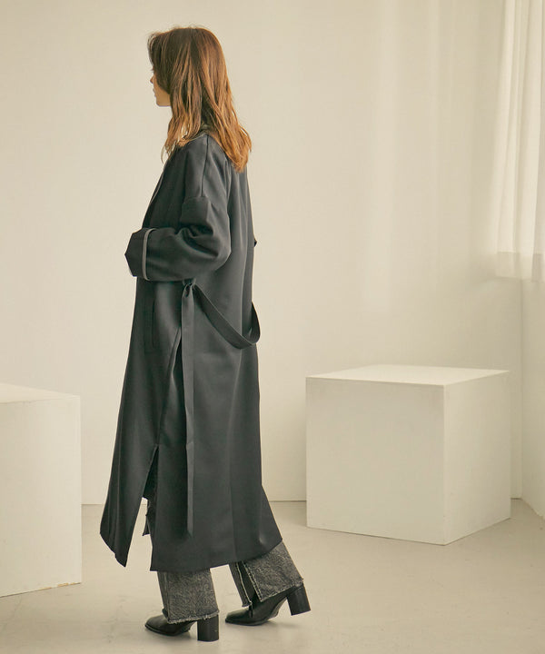 Fashion Letter パイピングノーカラーガウンコート ブラック