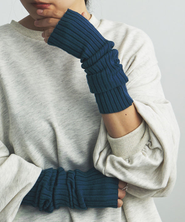 {"color":"\u30d6\u30eb\u30fc","info":""}