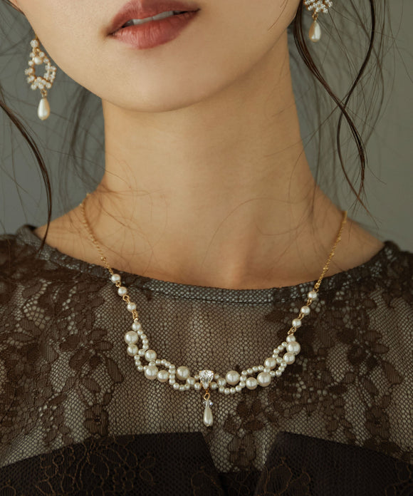 {"color":"\u30aa\u30d5\u30db\u30ef\u30a4\u30c8","info":"model\uff1aH161cm size\uff1aF"}