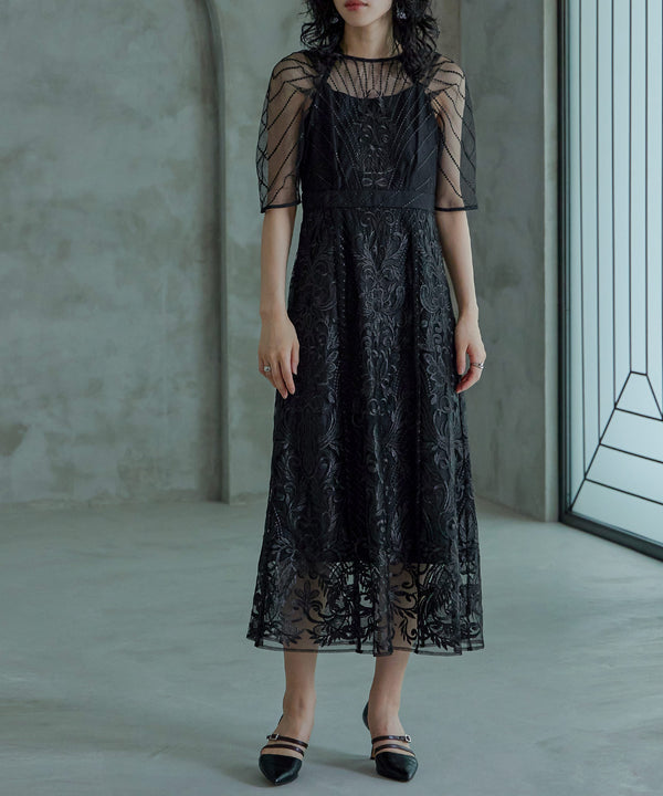 {"color":"\u30d6\u30e9\u30c3\u30af","info":"model\uff1aH167cm size\uff1aM"}
