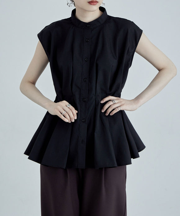 {"color":"\u30d6\u30e9\u30c3\u30af","info":"model\uff1aH170cm size\uff1aM"}